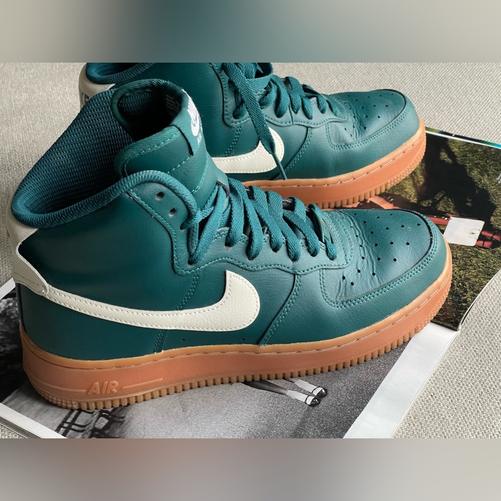 Nike Air Force 1 High Sneakers - Custom Design In Green Size 8